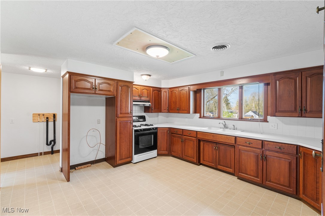144 Westgate Avenue, Wadsworth, Ohio image 13