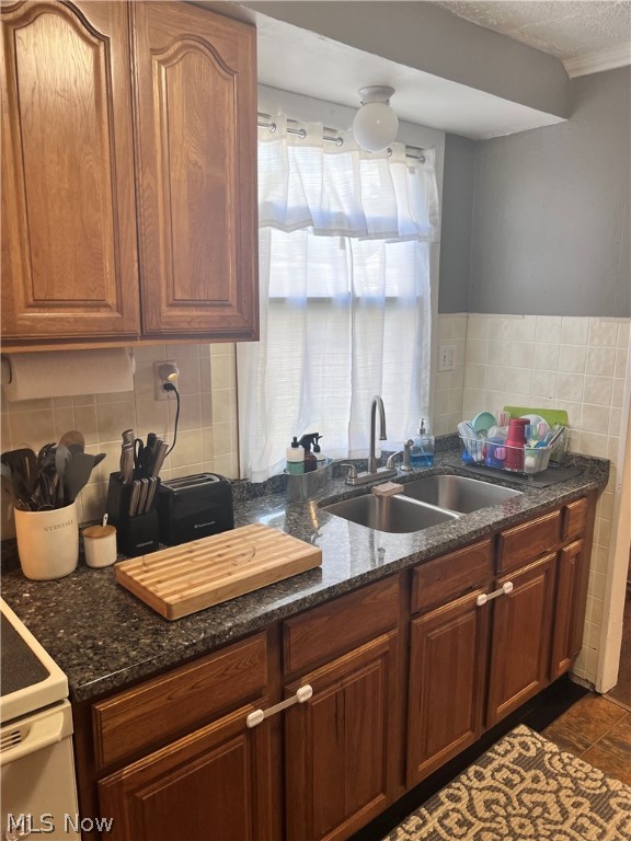 Moores N Barb - Residential