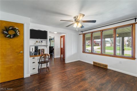 Tiny photo for 527 W Main Street, Dalton, OH 44618 (MLS # 5203165)