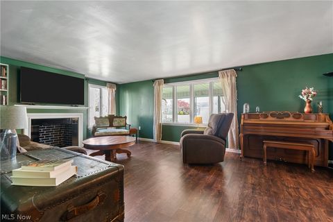 Tiny photo for 527 W Main Street, Dalton, OH 44618 (MLS # 5203165)