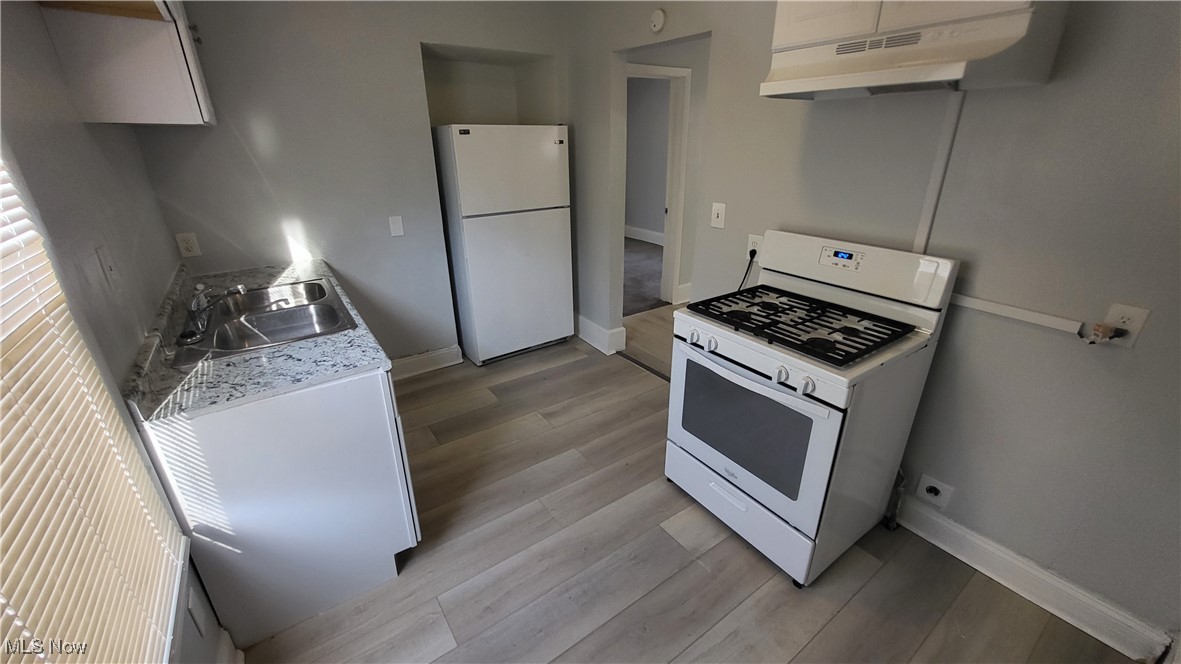 Cleveland, Ohio 44105, United States, 3 Bedrooms Bedrooms, ,2 BathroomsBathrooms,Residential,Active,27451