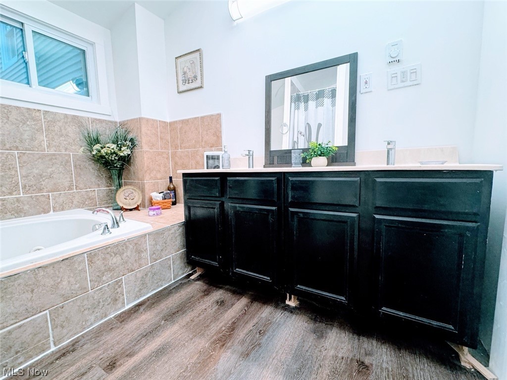 Connecticut Western Reserve - Residential