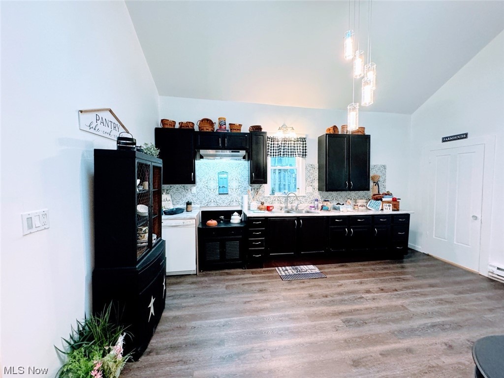 Connecticut Western Reserve - Residential