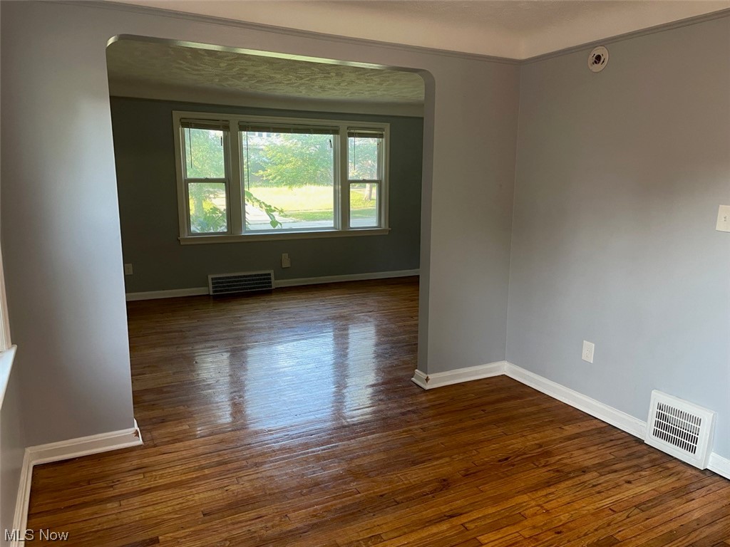 Shaker Lee 02 - Residential