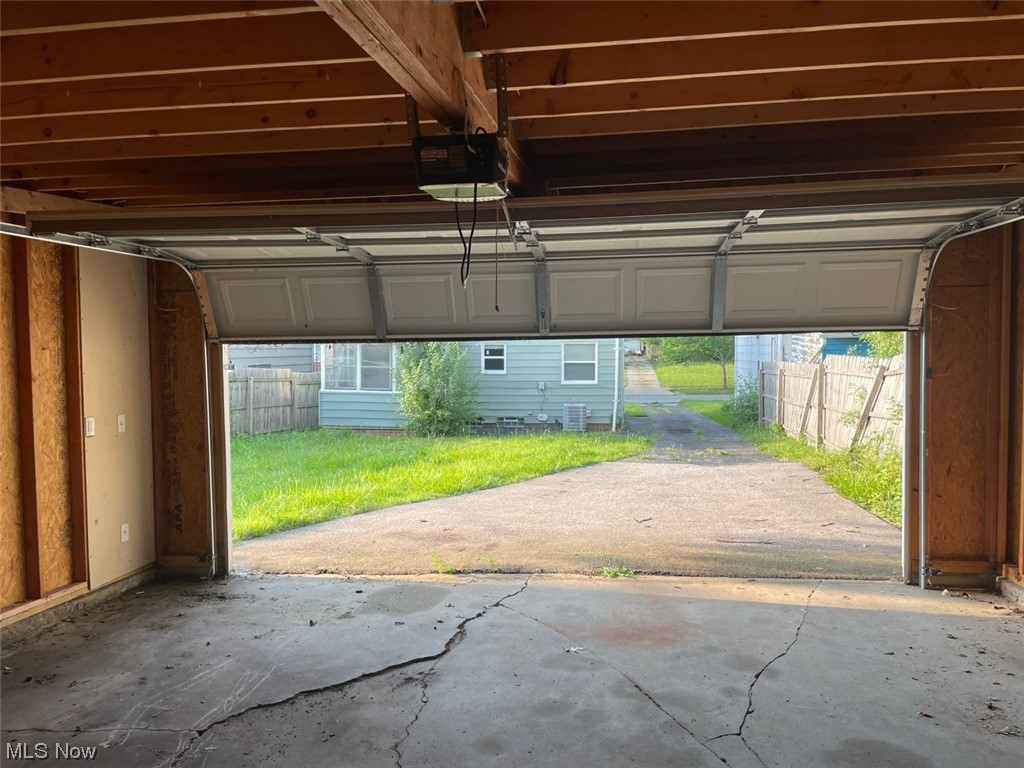 Shaker Lee 02 - Residential