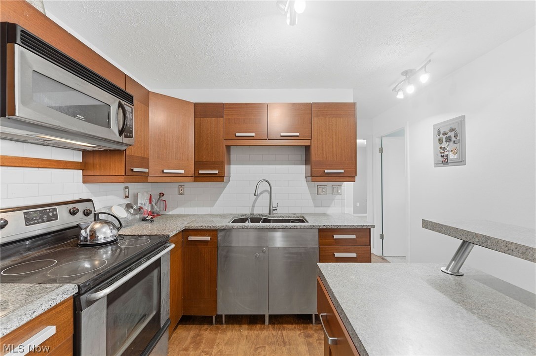 Northwoods Condo - Residential