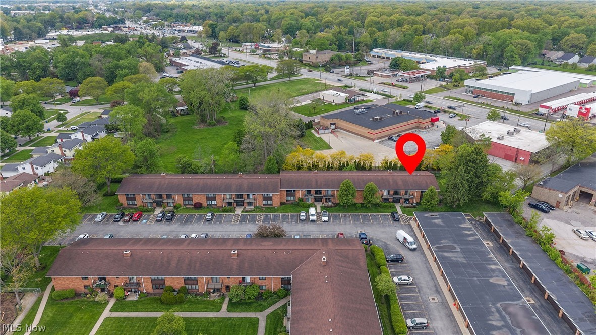 Northwoods Condo - Residential