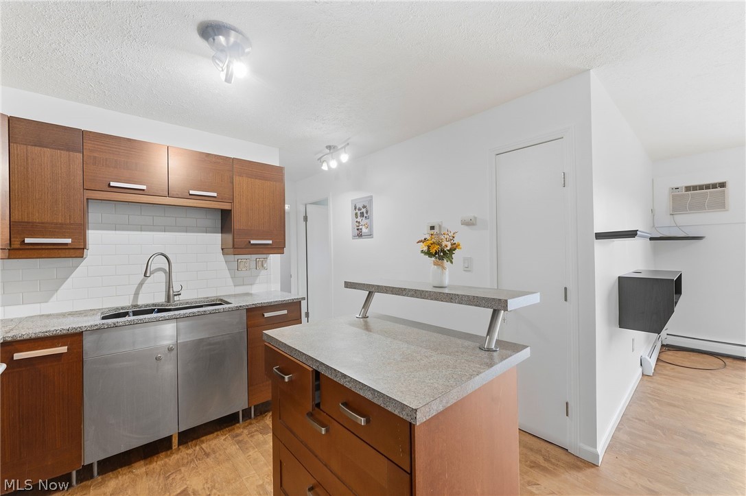 Northwoods Condo - Residential
