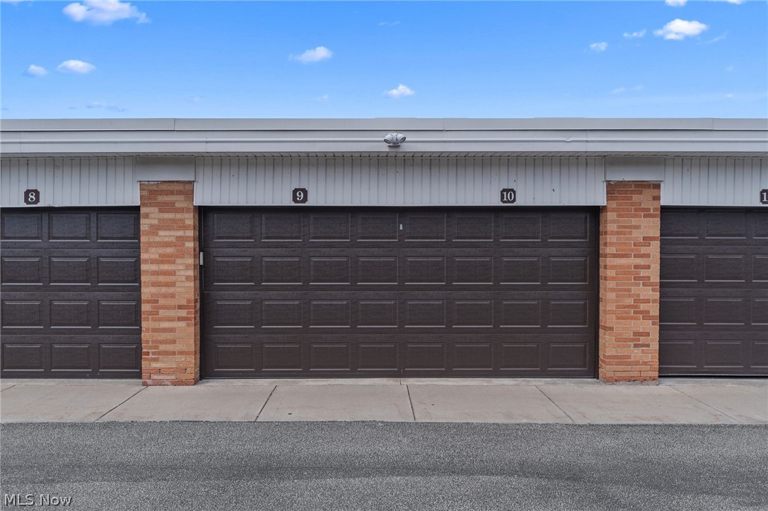 Northwoods Condo - Residential
