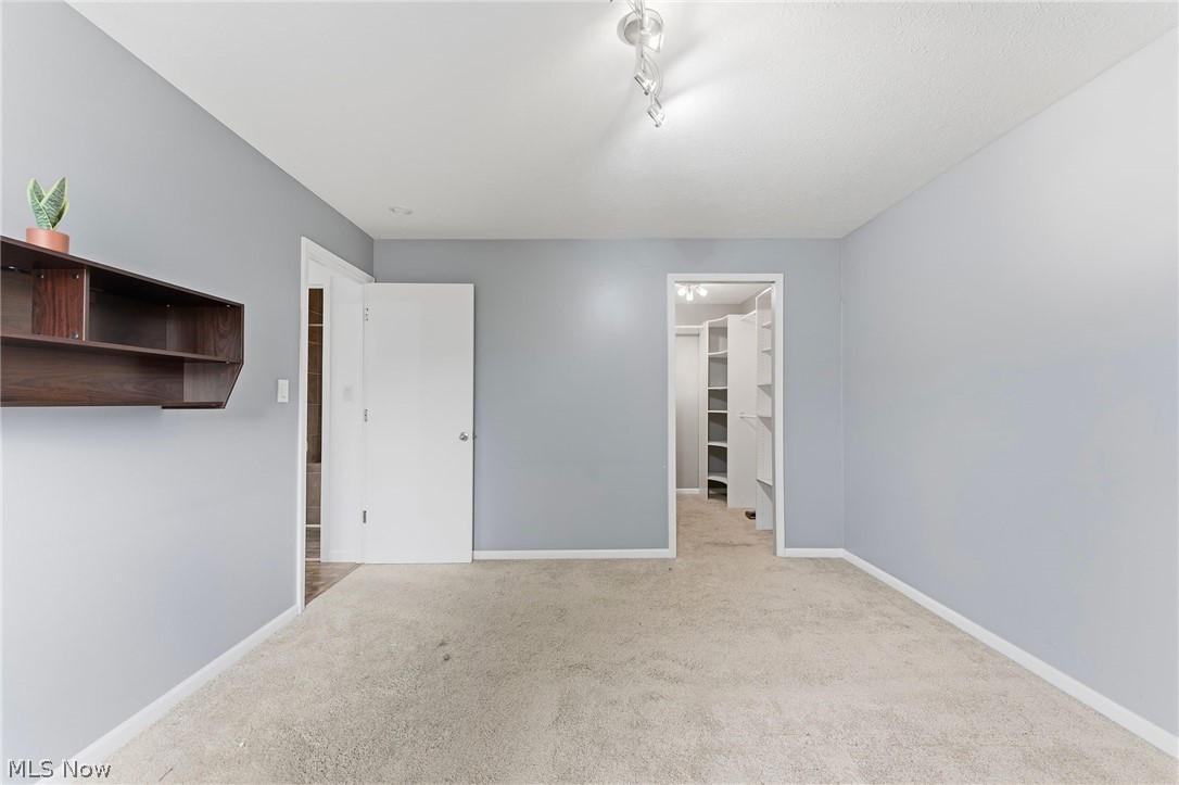 Northwoods Condo - Residential