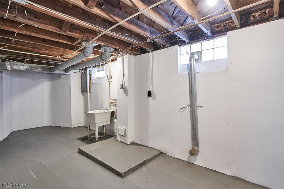 Waid & Duffys Center Hwy - Residential