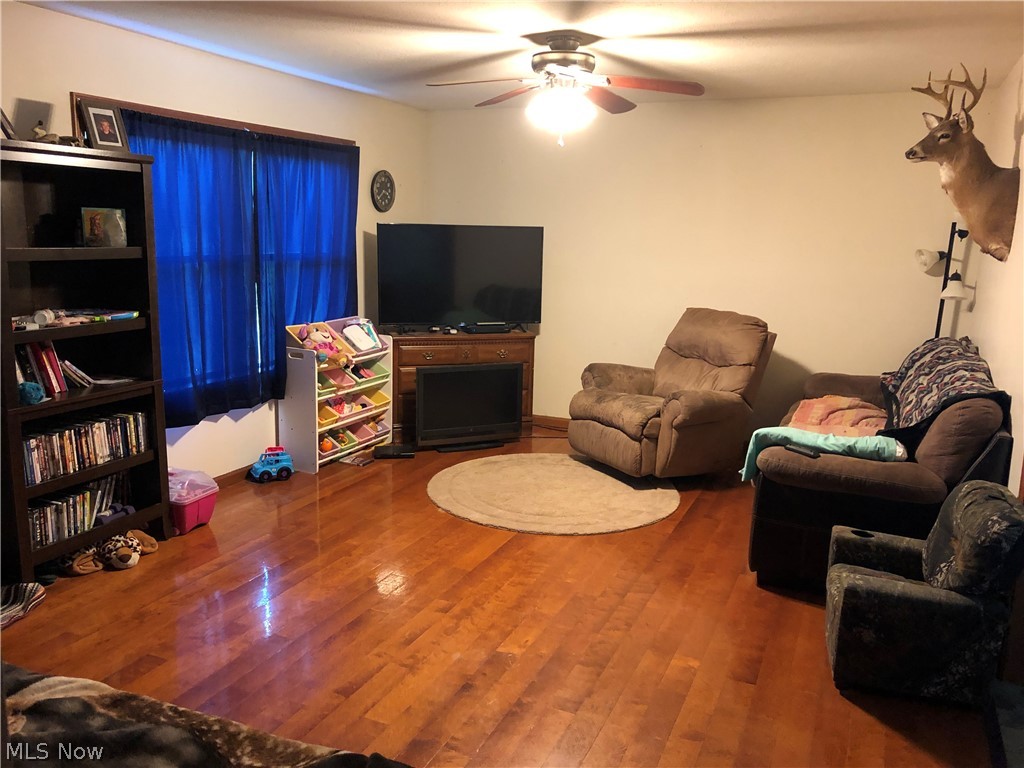 Michael D & Sandra K Bailey - Residential