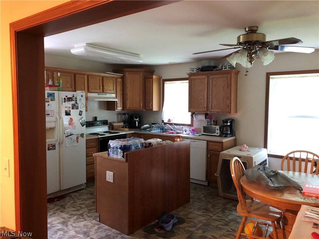 Michael D & Sandra K Bailey - Residential