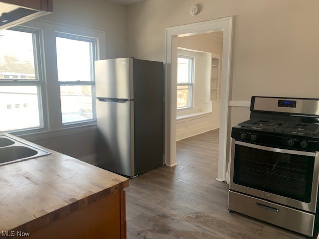 South Hills Dev 02 - Residential Income