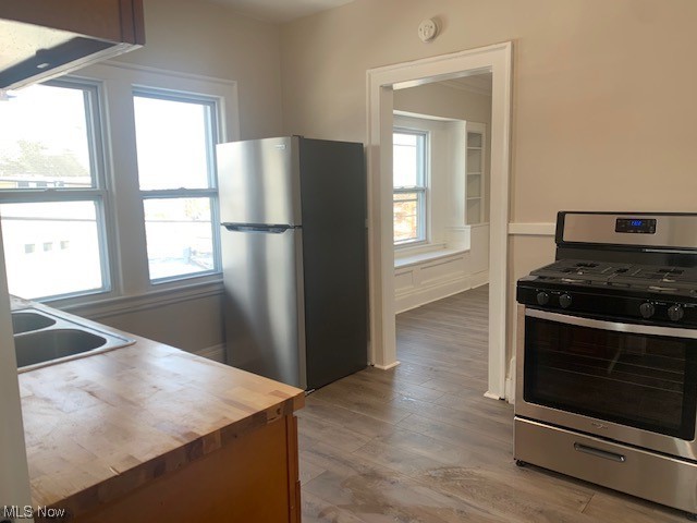 South Hills Dev 02 - Residential Income