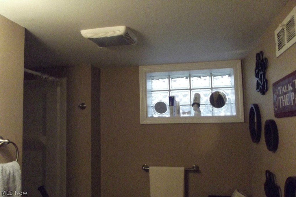 Bedford Heights Realty Cos Bedfor - Residential