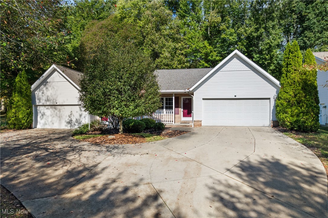 Echo Woods Condo Sec F - Residential