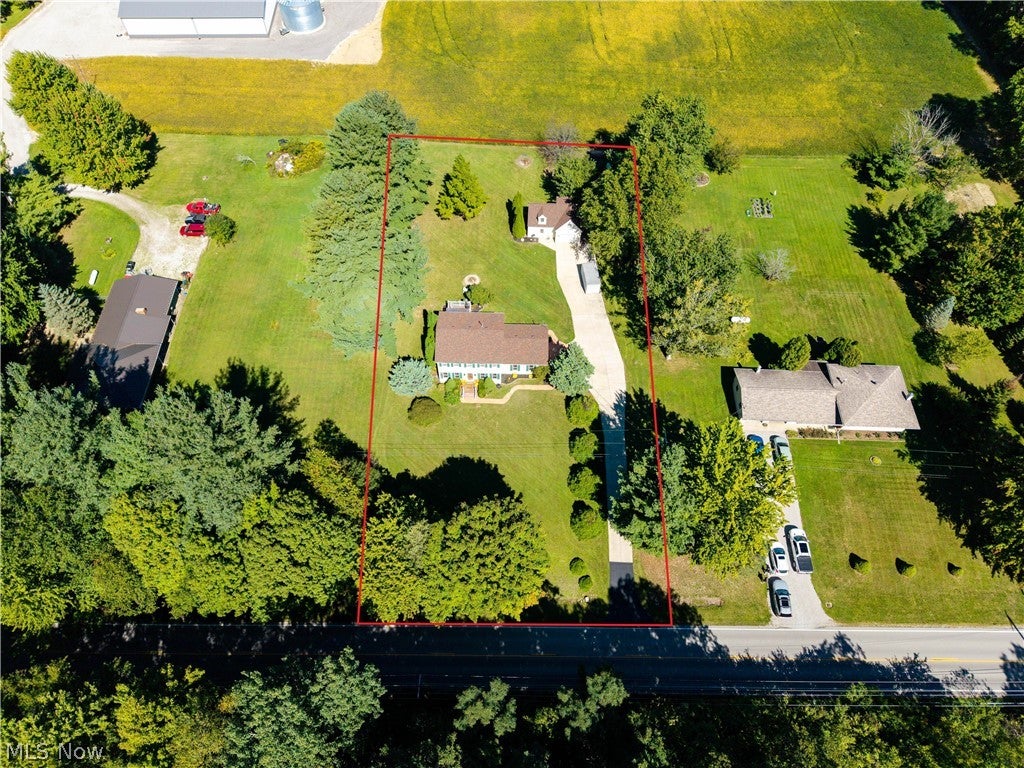 11203 Darrow Road