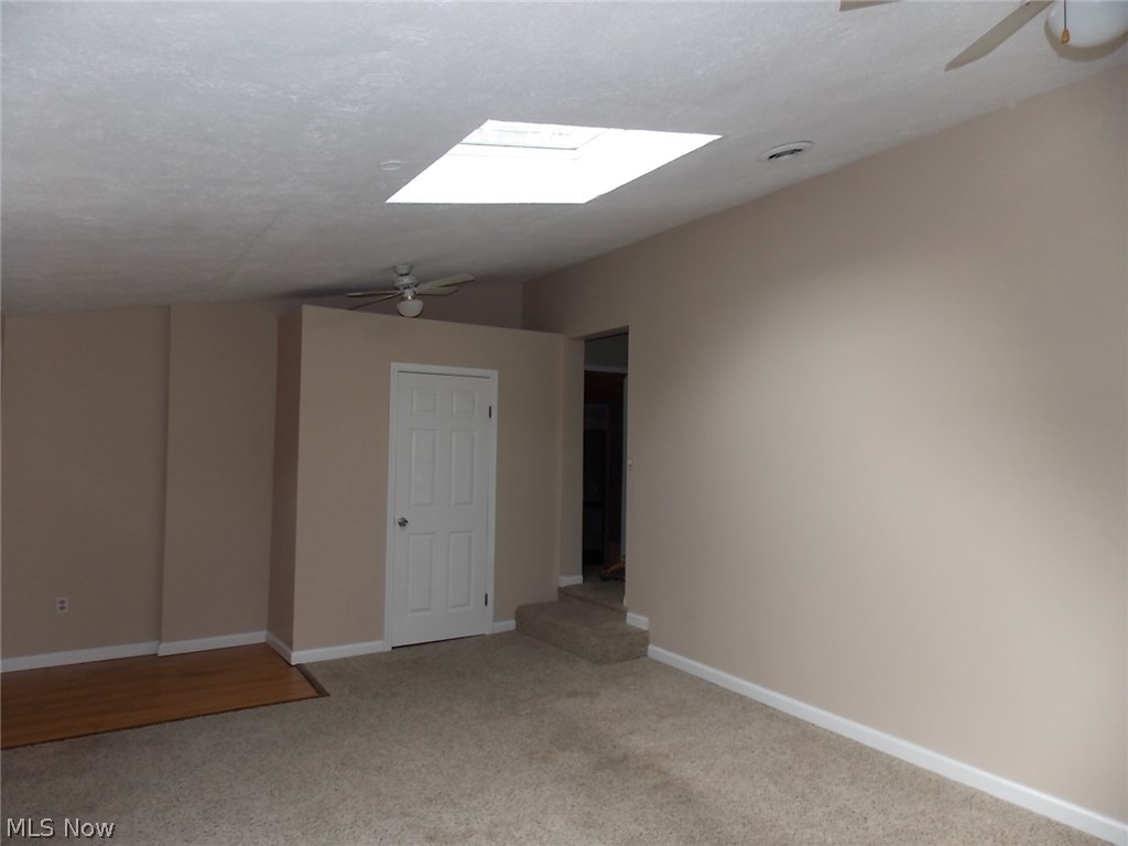 J H Mccall Incs Bedford Hlnd - Residential