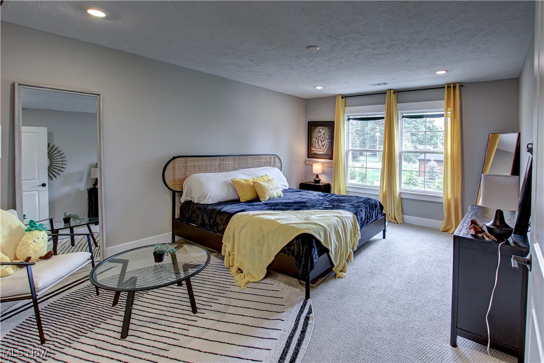 Port Side Condos Ph 1 - Residential