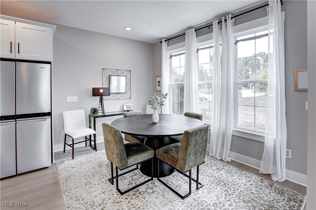 Port Side Condos Ph 1 - Residential