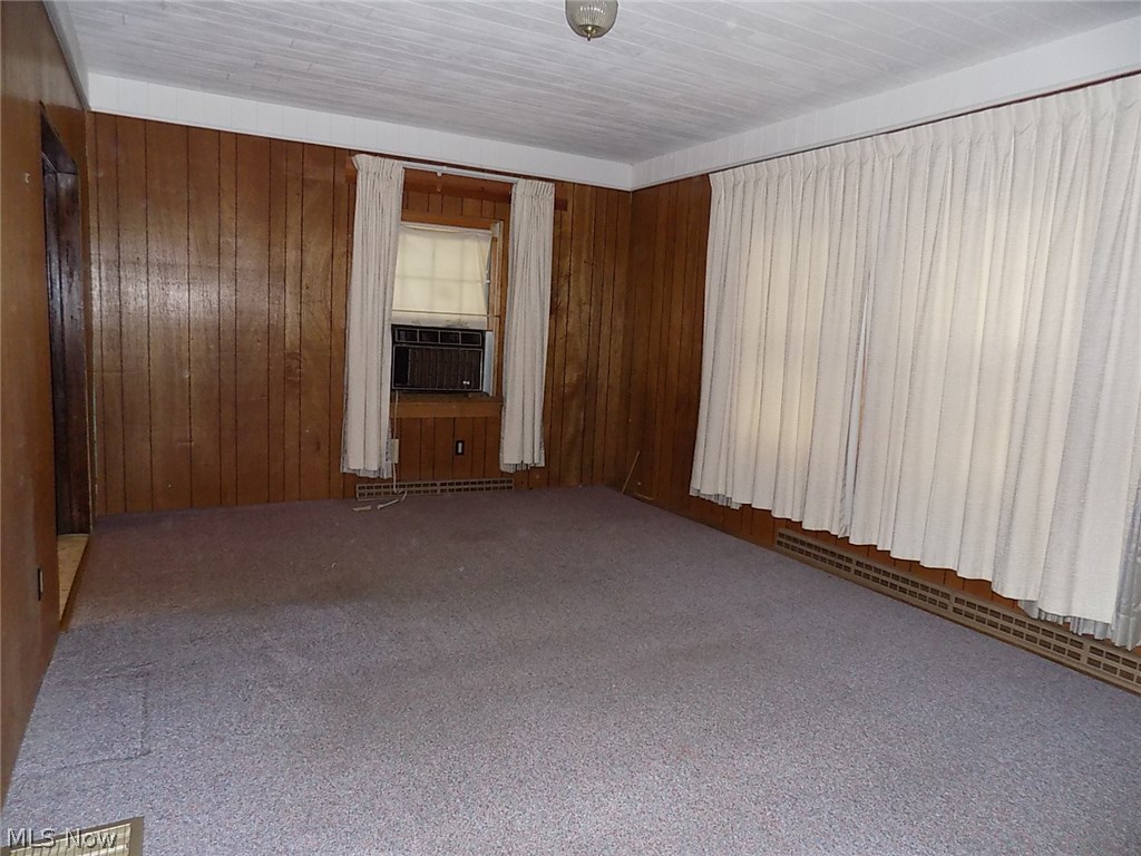 Village/North Industry - Residential