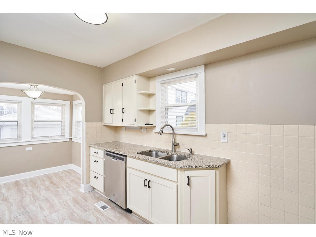 Walter H Tellings Oakmont Sub - Residential