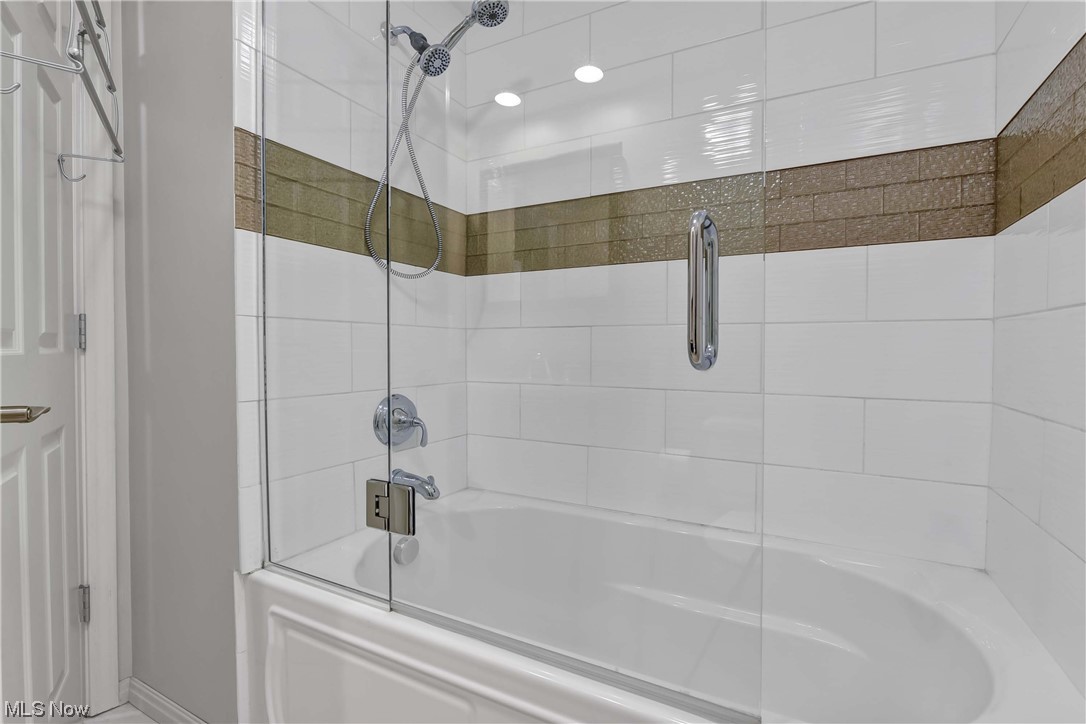 Hunting Mdws 09 - Residential