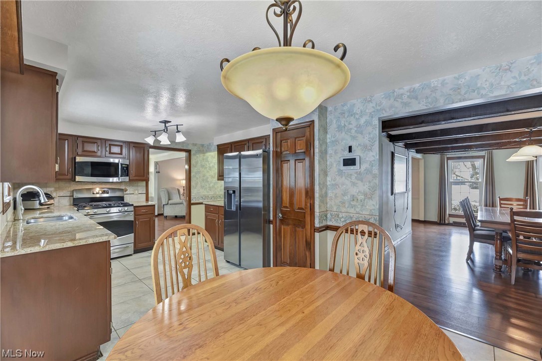 Hunting Mdws 09 - Residential