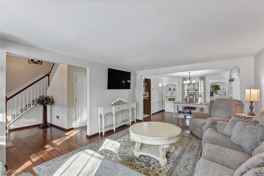 Hunting Mdws 09 - Residential