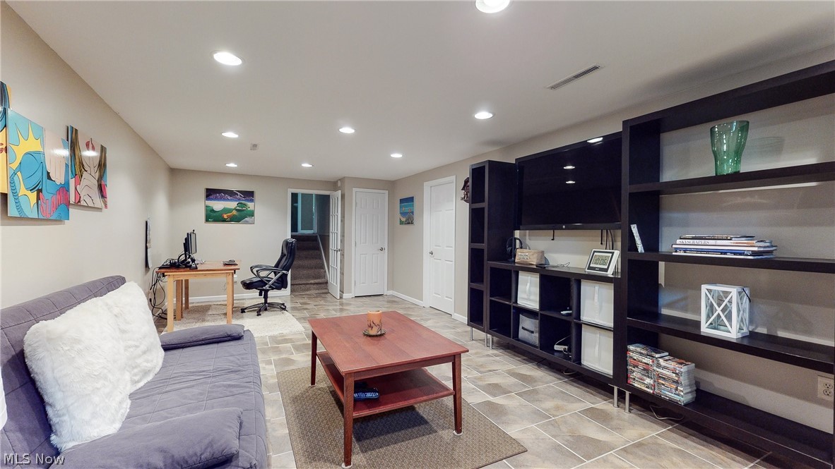 Greenbriar/Four Seasons - Residential