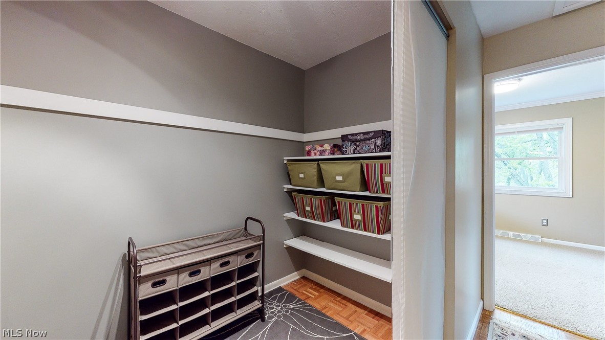 Greenbriar/Four Seasons - Residential