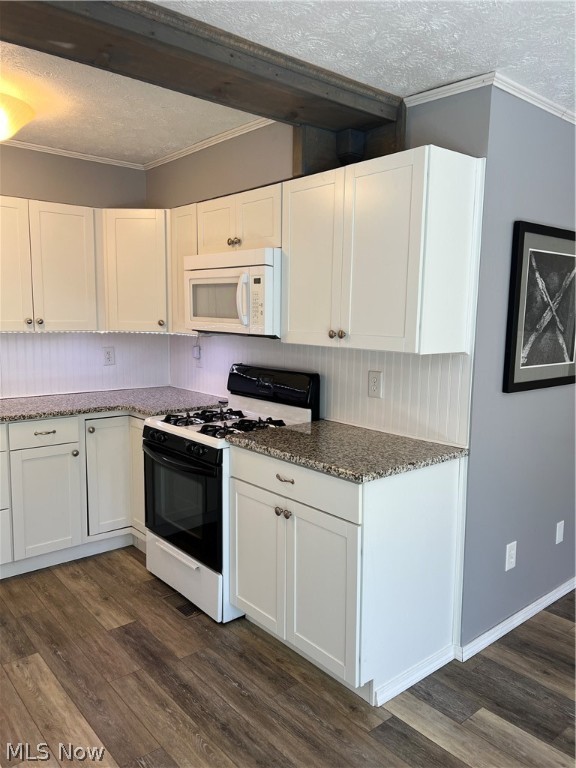 d-202 E Gen On Lake - Residential