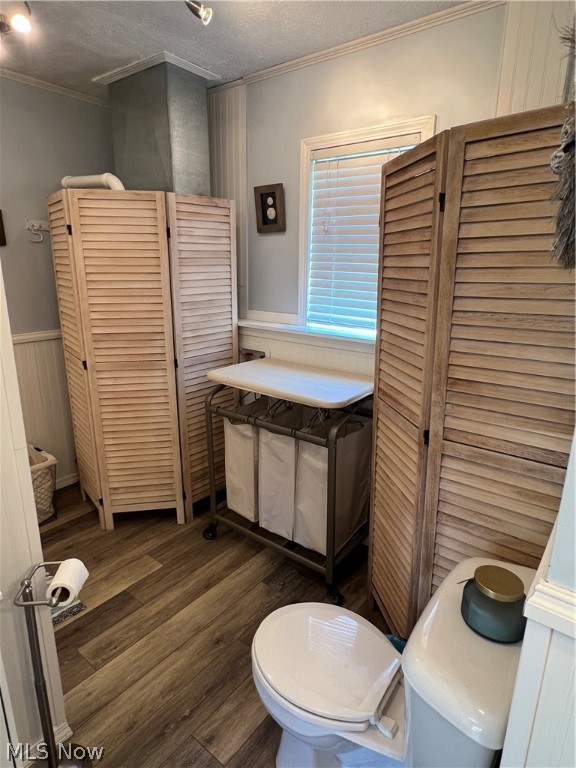 d-202 E Gen On Lake - Residential