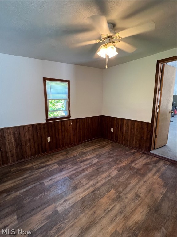 d-202 E Gen On Lake - Residential