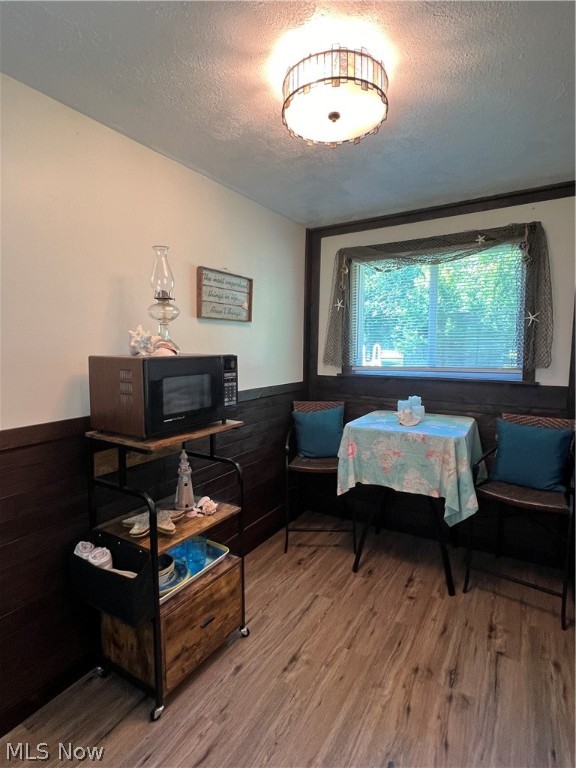 d-202 E Gen On Lake - Residential