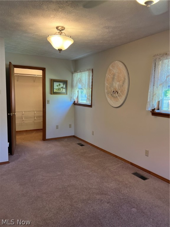 d-202 E Gen On Lake - Residential