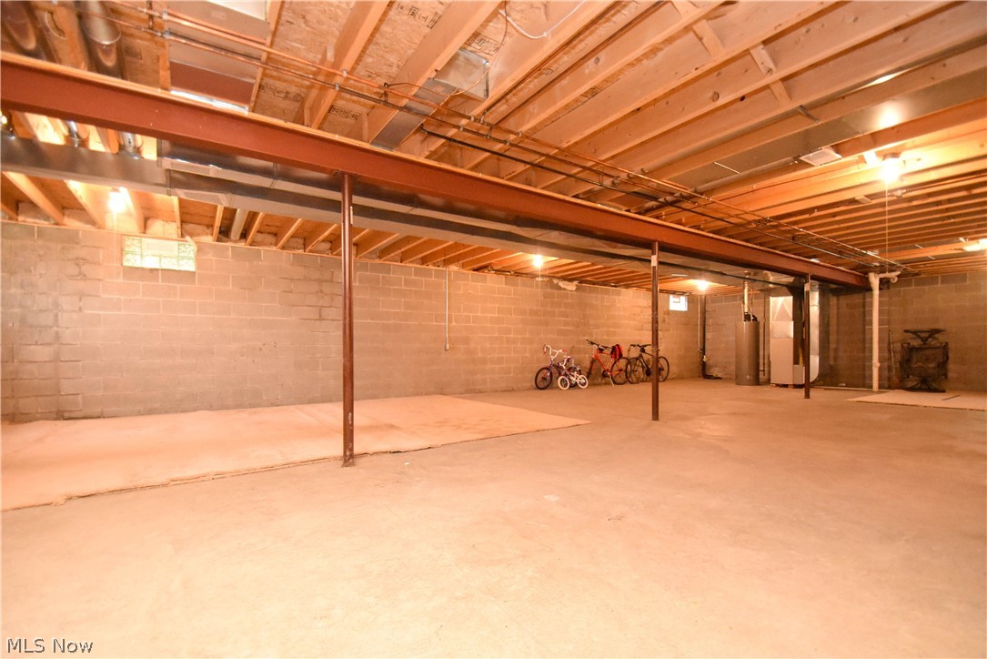 Meander Glen 1 - Residential