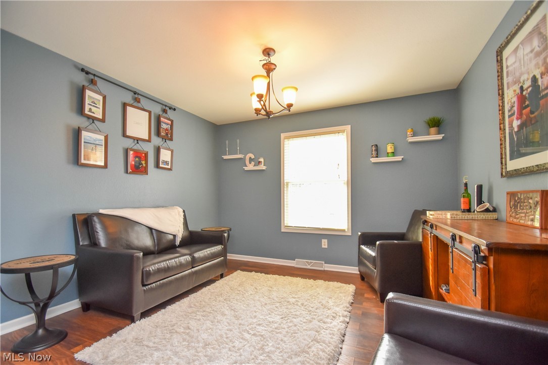 Meander Glen 1 - Residential