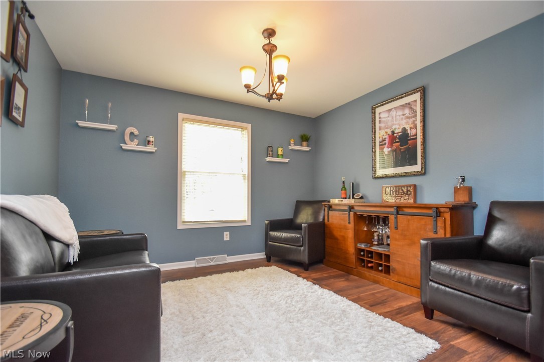 Meander Glen 1 - Residential