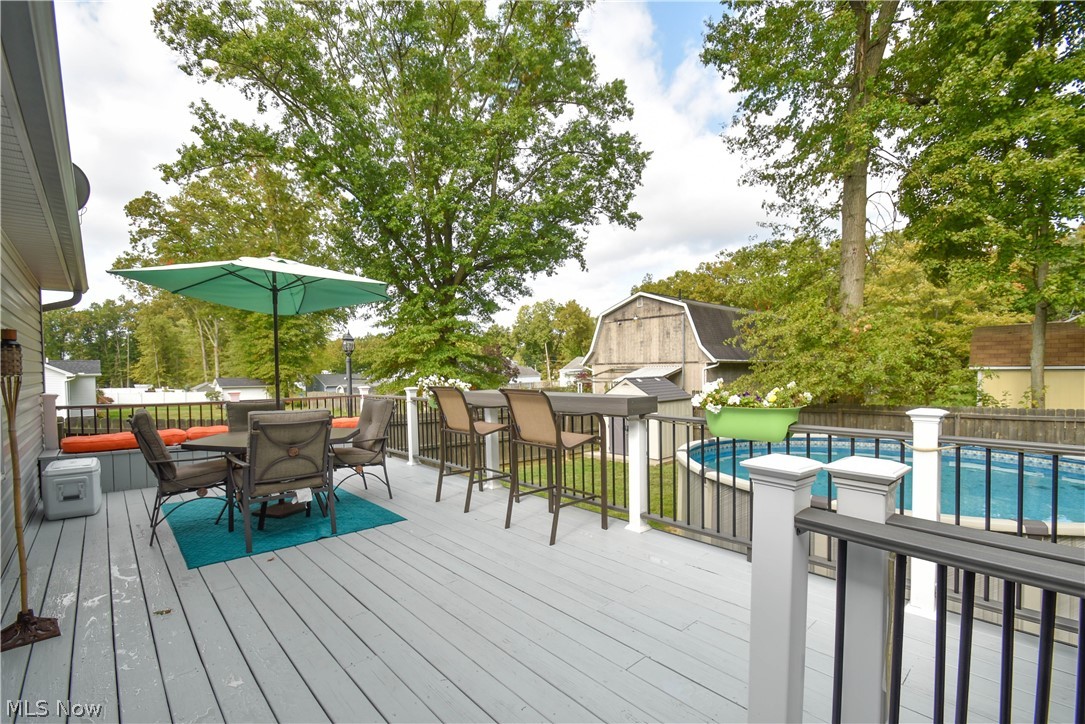 Meander Glen 1 - Residential