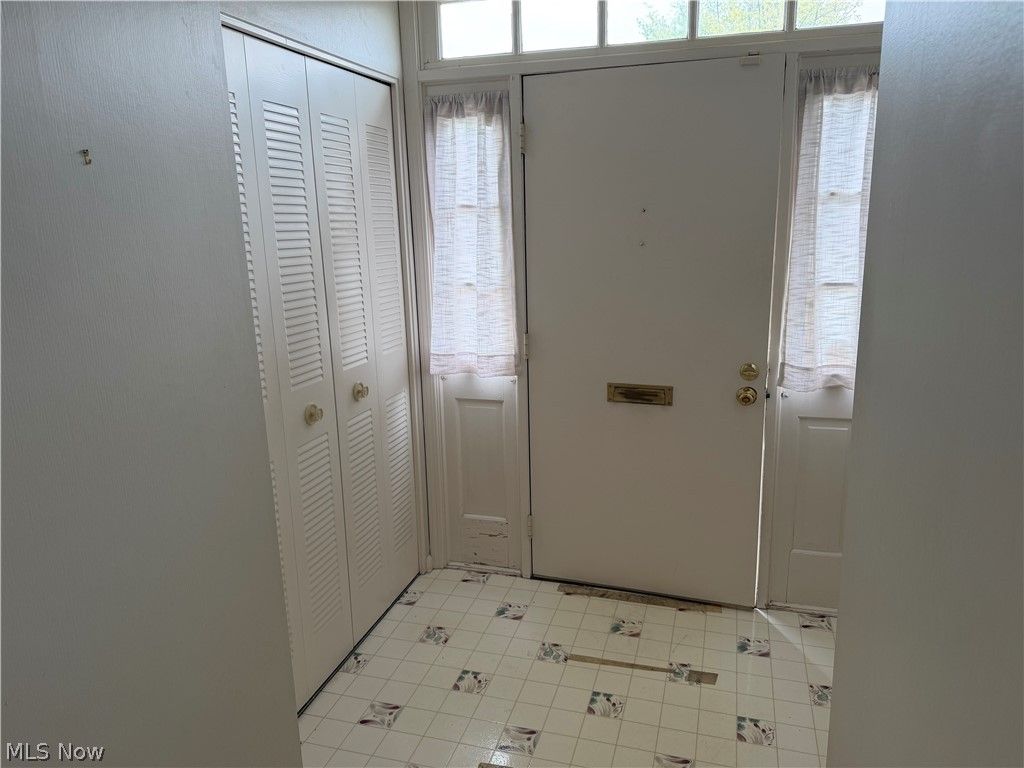 Photo of 612 Trevitt Circle W #57, Euclid, OH 44143 (MLS # 5207849)