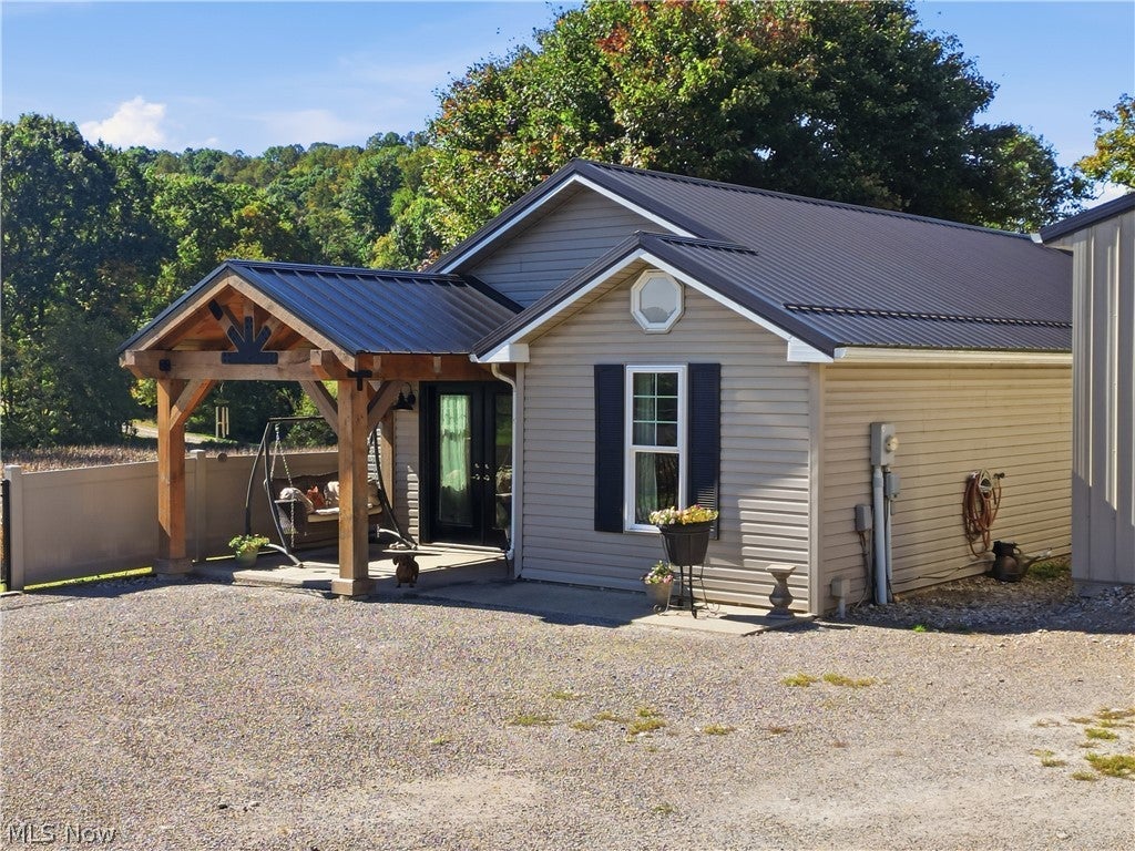 46308 Township Road 285