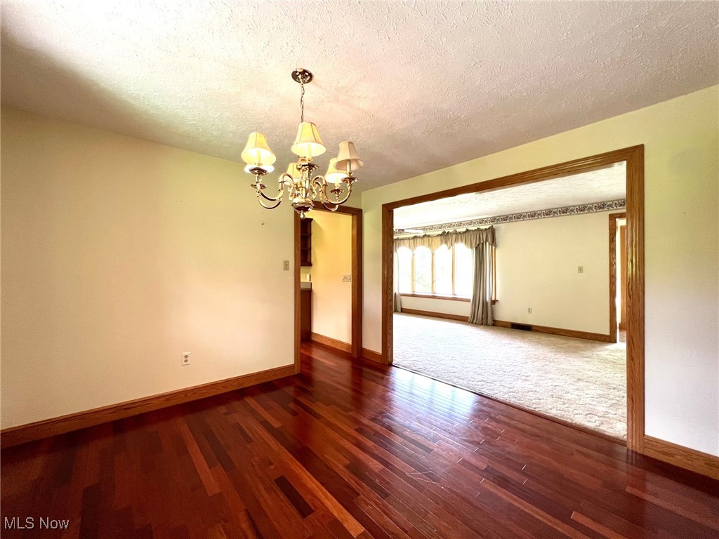 11075 Auburn Road, Chardon, Ohio image 11