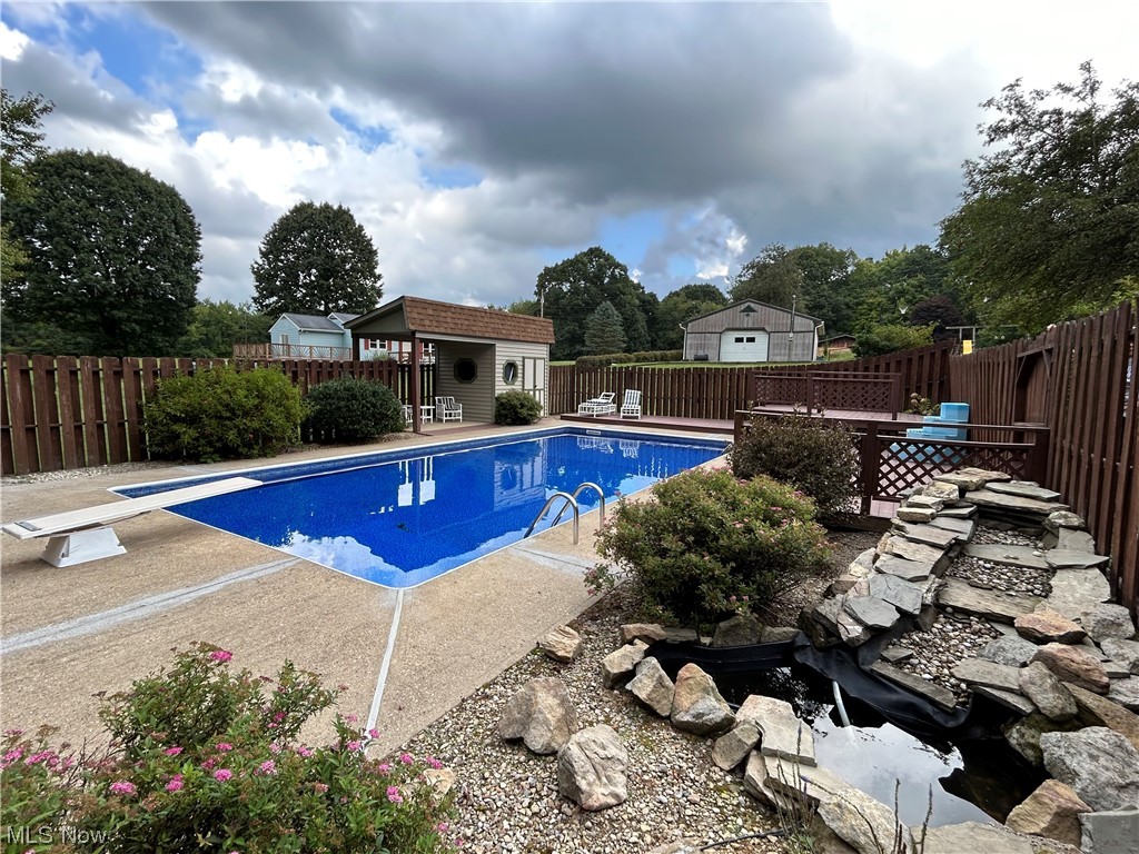 Wm E Cunninghams First Add - Residential