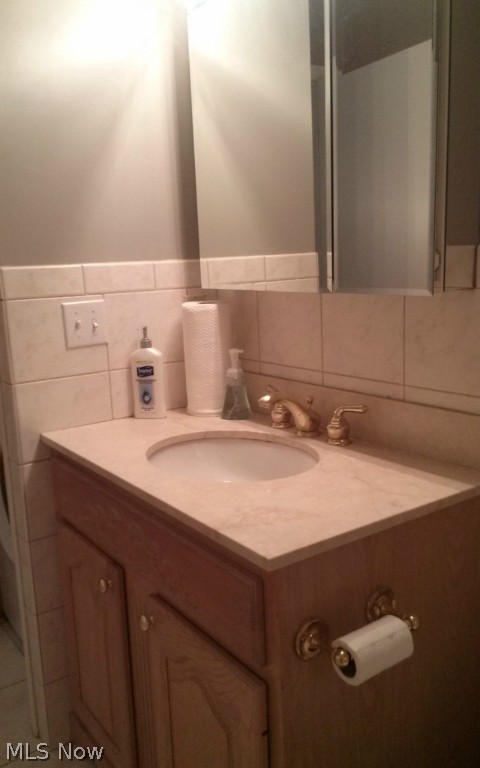 4500 Logangate Way - Residential