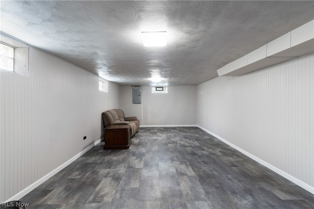 Parma Heights Dev Cos Eureka Park S - Residential