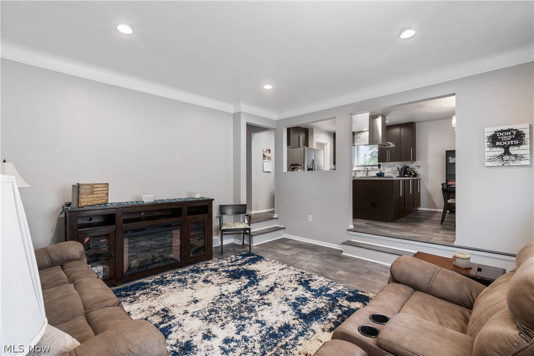 Parma Heights Dev Cos Eureka Park S - Residential