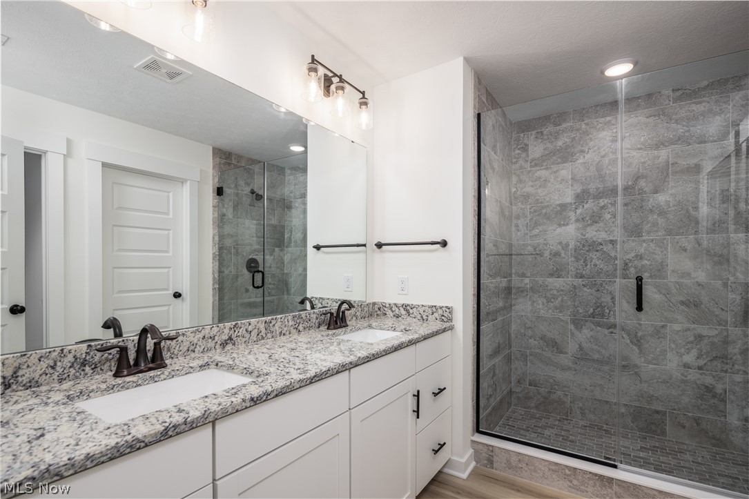 Ridgeline Chase - Residential