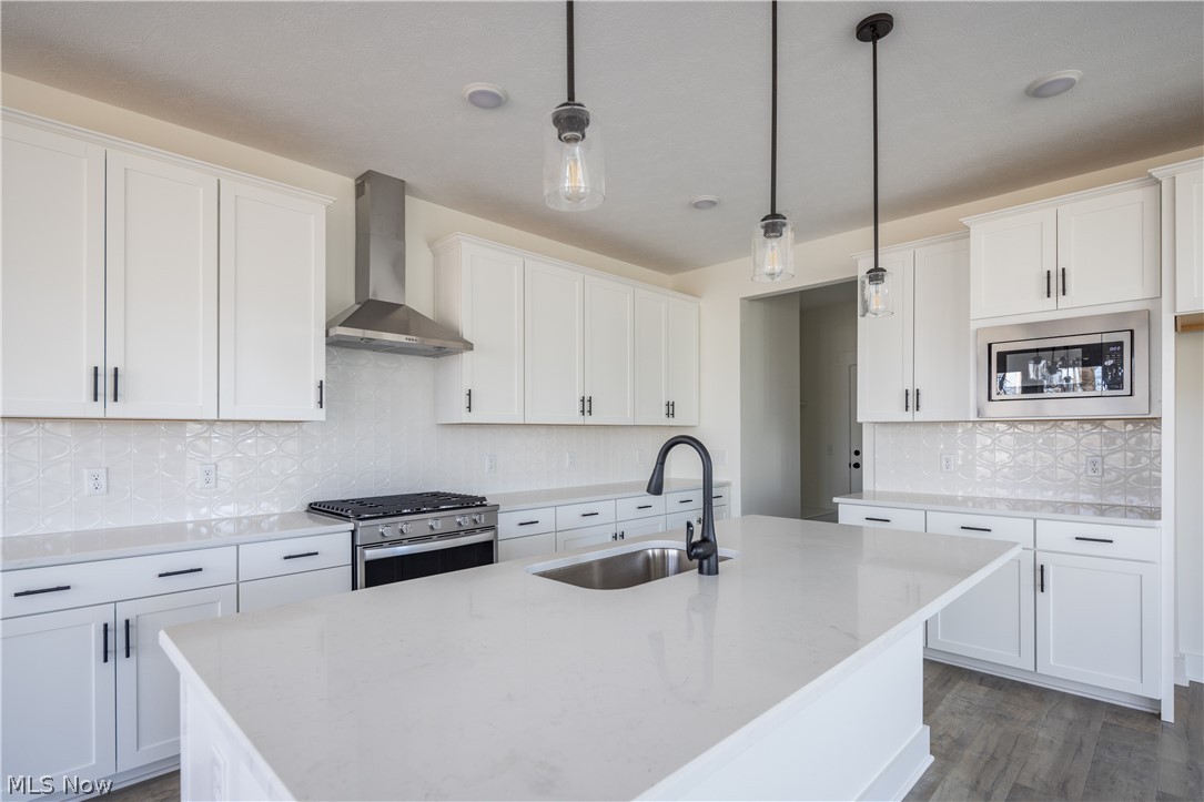 Ridgeline Chase - Residential